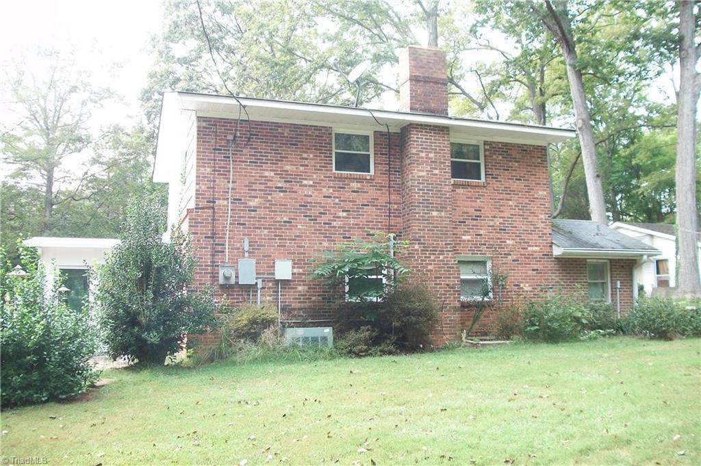 5455 Balsom Road Pfafftown, NC 27040 - Photo 3 of 17 Gallery Image 3