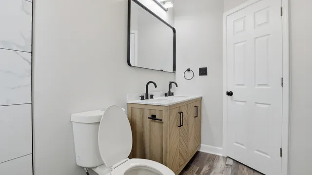 $375,000 | 406 South 10th Avenue, Maywood, IL 60153