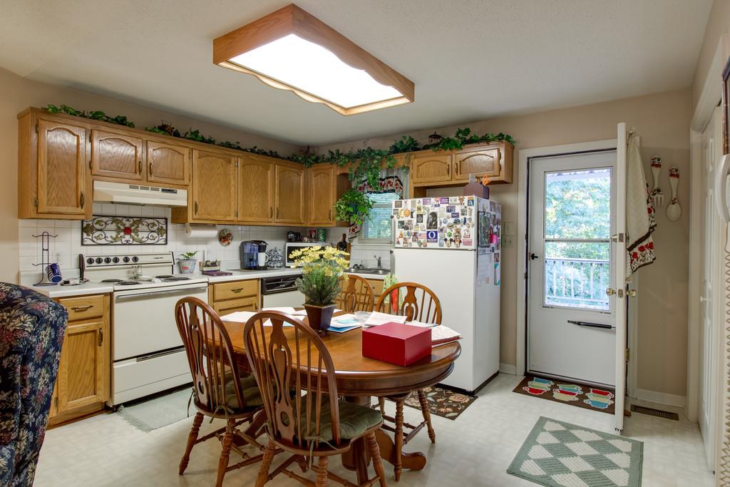 2654 Winding Way Road Culleoka, TN 38451 - Photo 8 of 15 Gallery Image 8