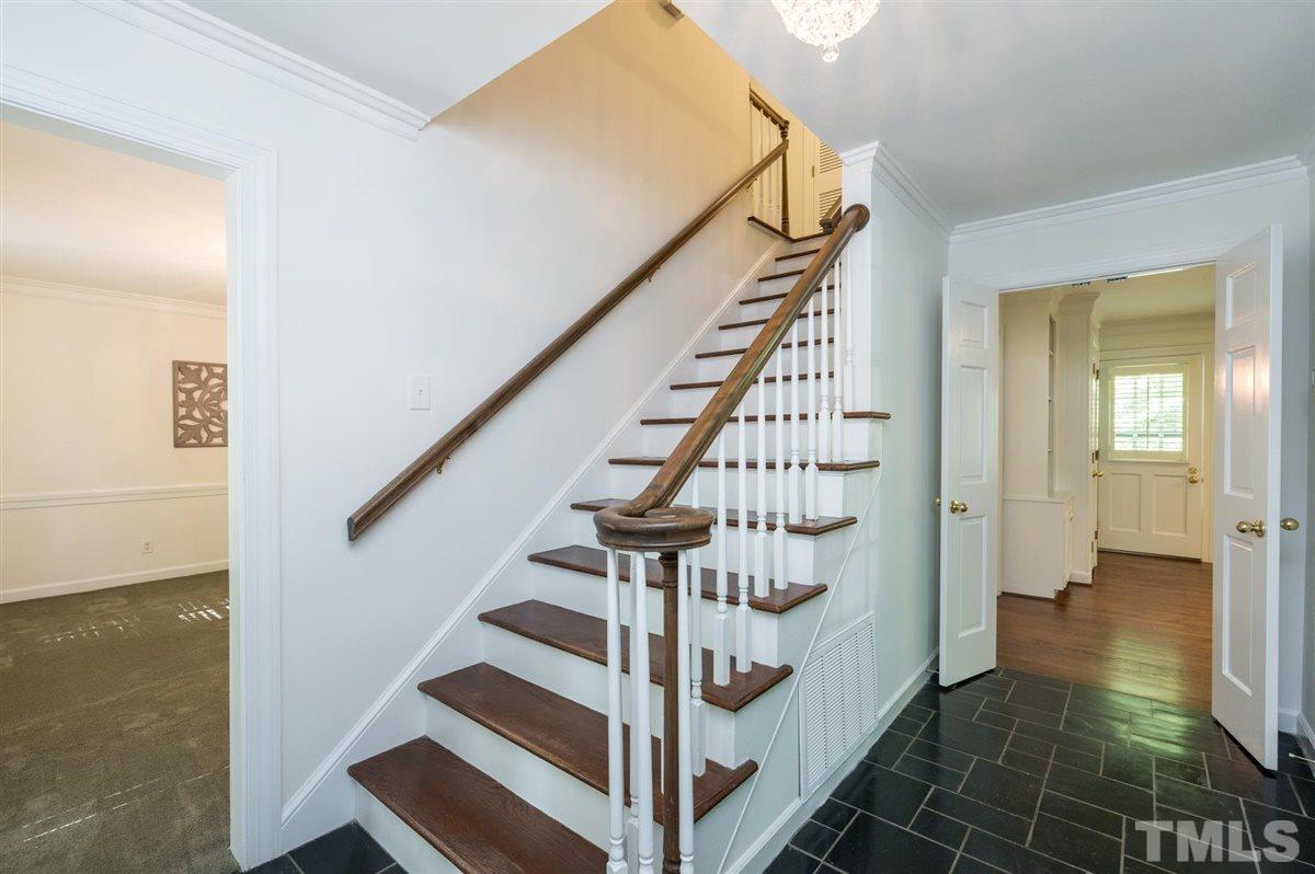 1209 Hunting Ridge Road Raleigh, NC 27615 - Photo 3 of 30