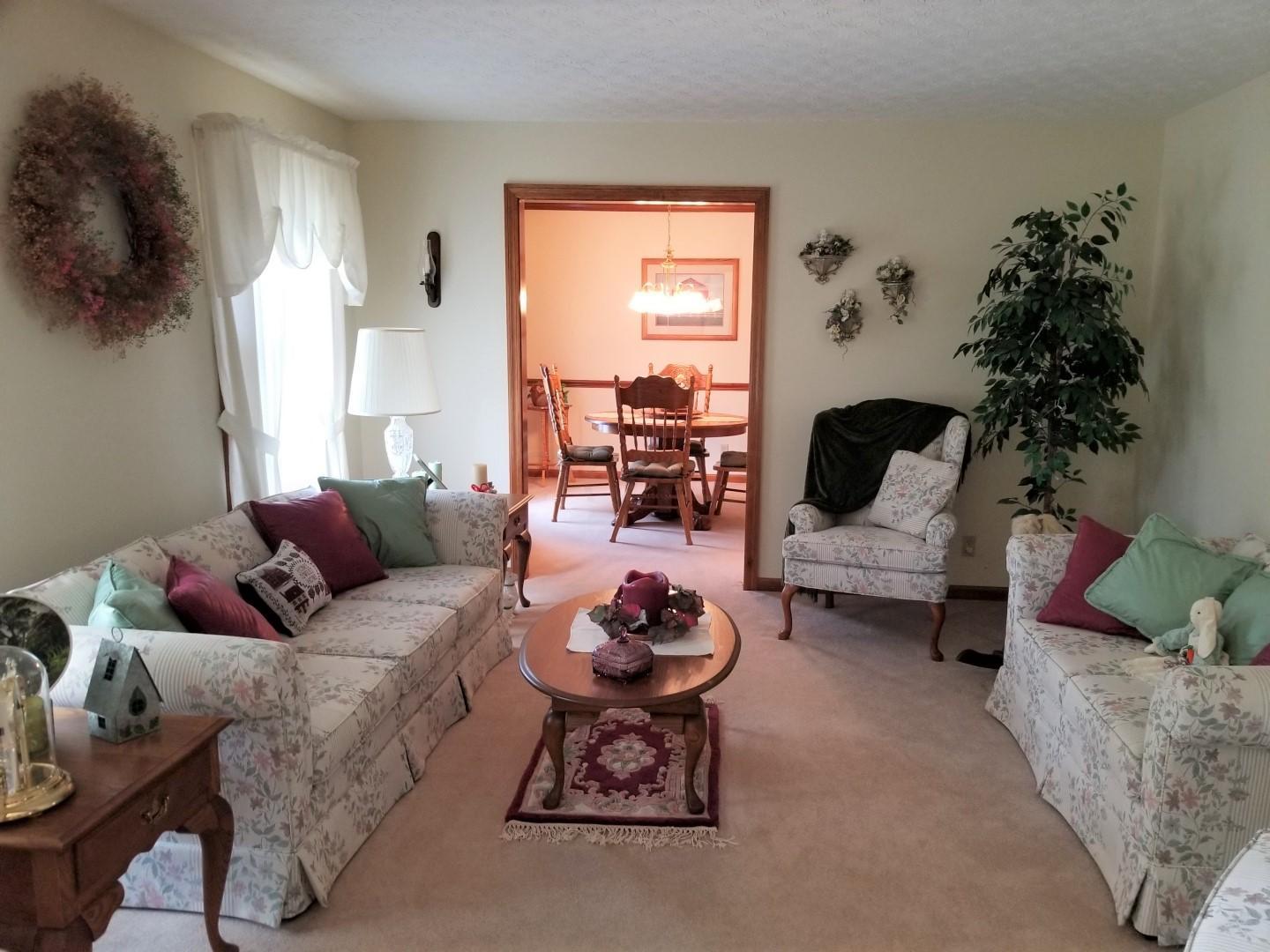 5372 Wilson Road Northwest Lancaster, OH 43130 - Photo 3 of 32