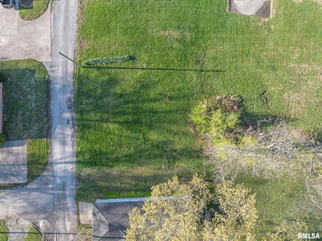 $31,000 | 242 Watson Lane, Centralia, IL 62801