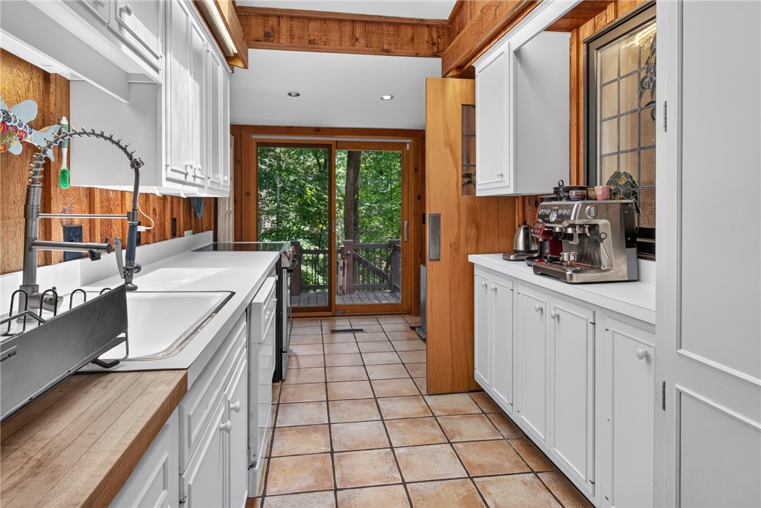 150 Park Road Pittsford, NY 14534 - Photo 10 of 42