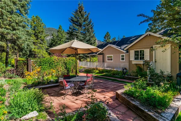 $890,000 | 4063 Zugspitz Way, Mount Charleston, NV 89124