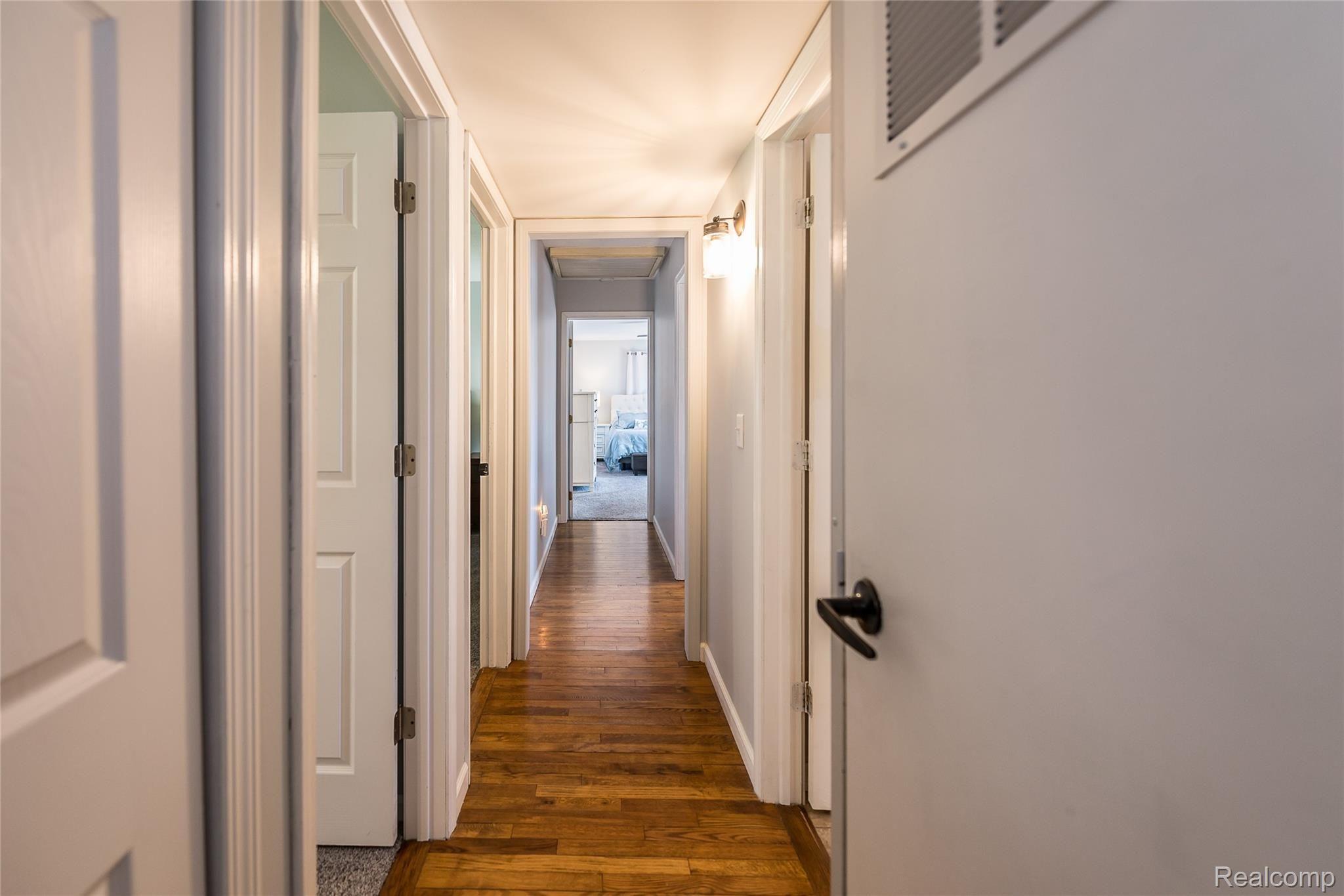 10805 Wynns Road Pinckney, MI 48169 - Photo 31 of 51 DSC_2365.jpg