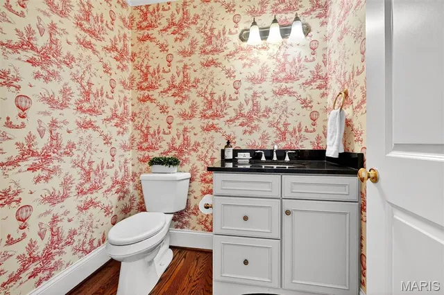 $1,150,000 | 4 Midpark Lane, Ladue, MO 63124