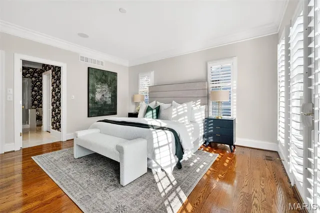 $1,150,000 | 4 Midpark Lane, Ladue, MO 63124