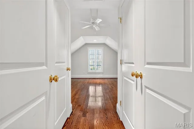 $1,150,000 | 4 Midpark Lane, Ladue, MO 63124