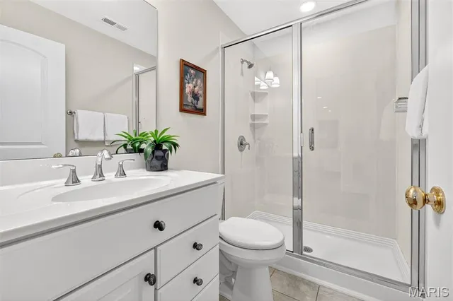 $1,150,000 | 4 Midpark Lane, Ladue, MO 63124