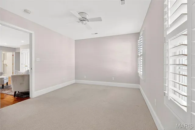 $1,150,000 | 4 Midpark Lane, Ladue, MO 63124