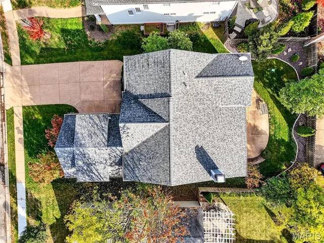 $1,150,000 | 4 Midpark Lane, Ladue, MO 63124