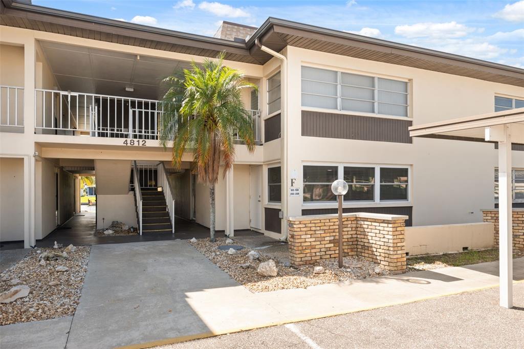 4812 Jasper Drive, Unit 105 New Port Richey, FL 34652 - Photo 54 of 63 a front view of a house
