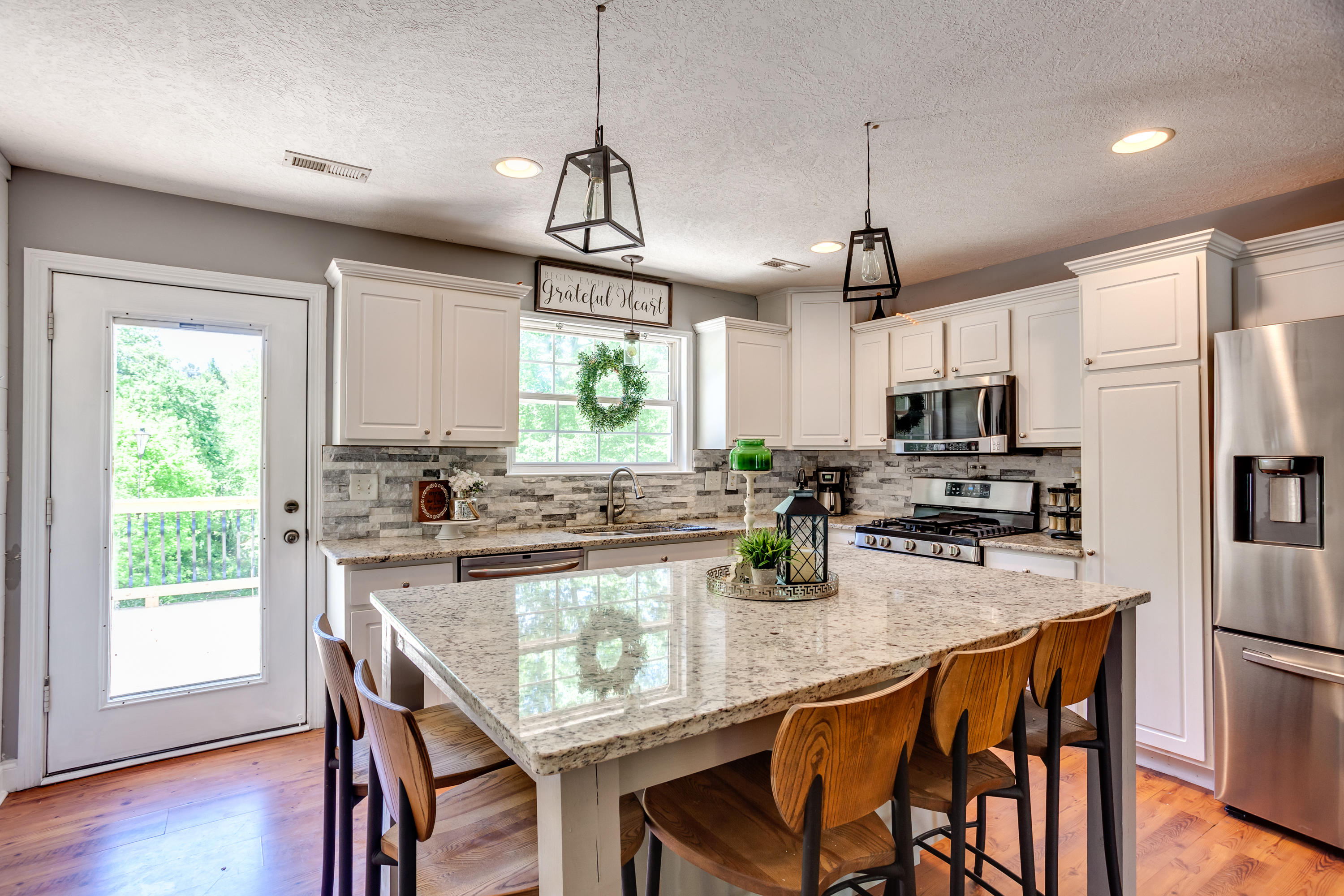 7941 Quail Run Road Knoxville, TN 37938 - Photo 14 of 40 015200511-1-7941QuailRunRdKnoxvilleTN-SM