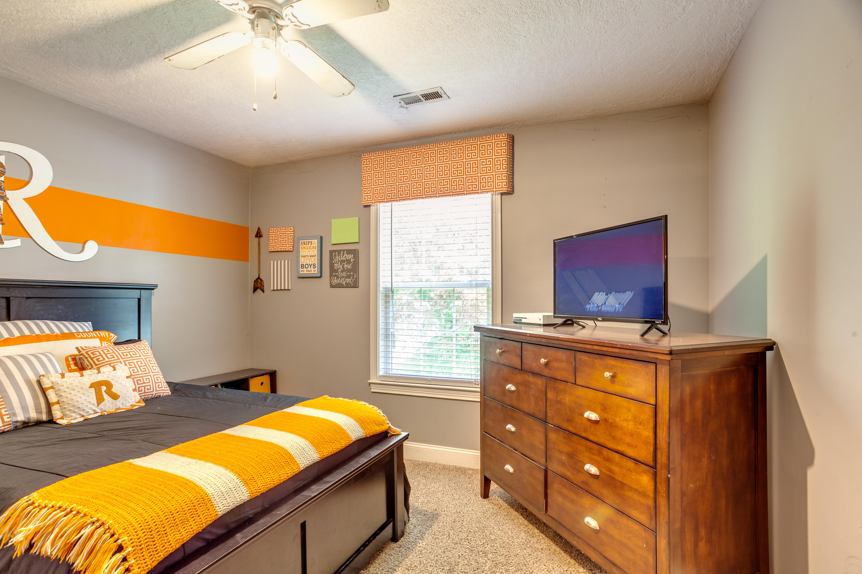 7941 Quail Run Road Knoxville, TN 37938 - Photo 8 of 40 009200511-1-7941QuailRunRdKnoxvilleTN-SM