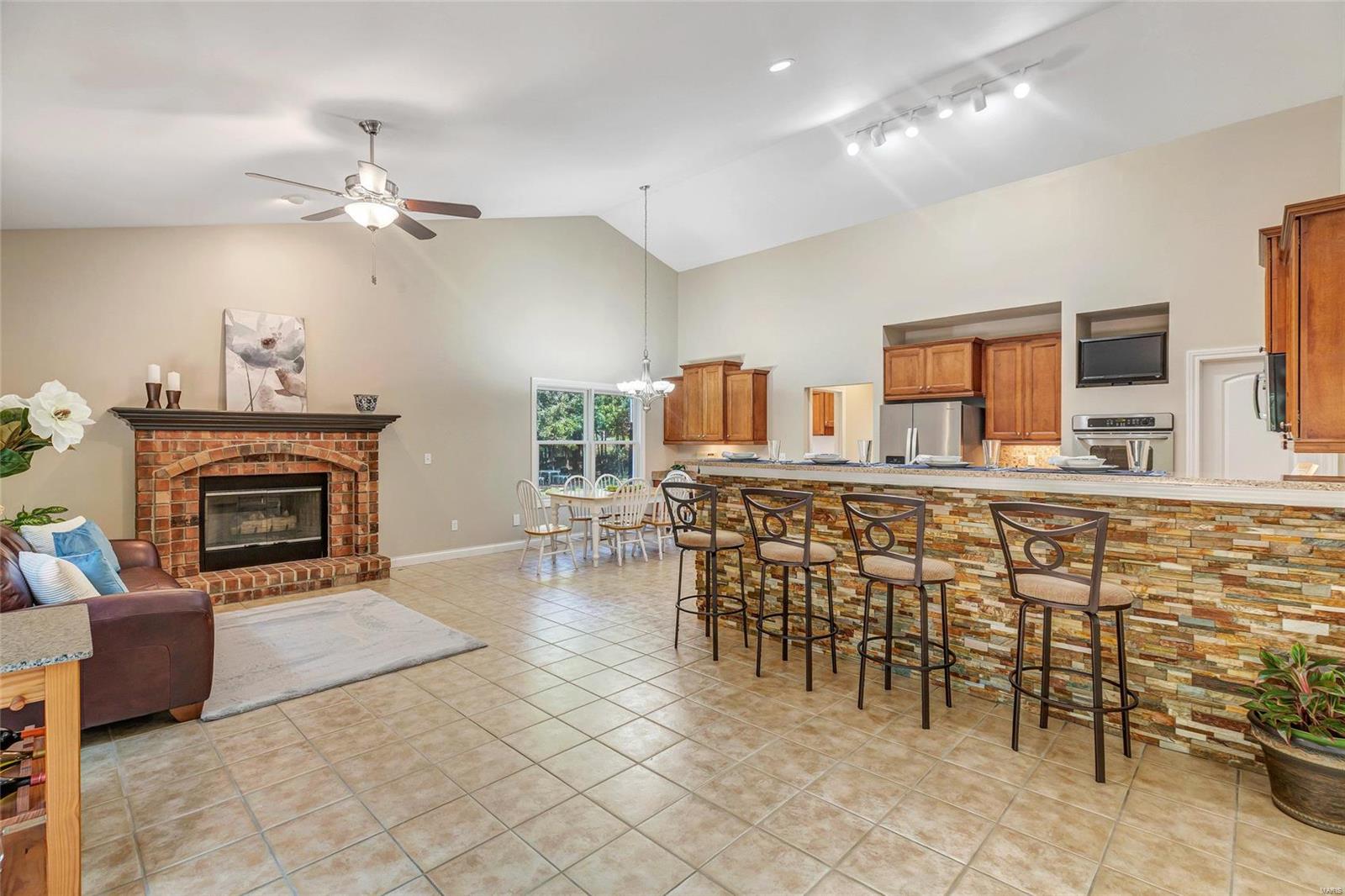 1647 Shepard Road Wildwood, MO 63038 - Photo 11 of 58 Gallery Image 11