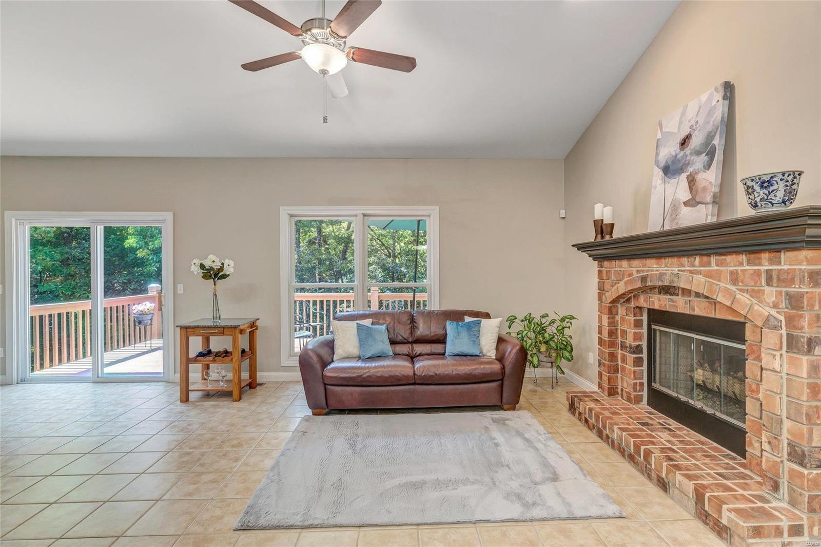 1647 Shepard Road Wildwood, MO 63038 - Photo 13 of 58 Gallery Image 13