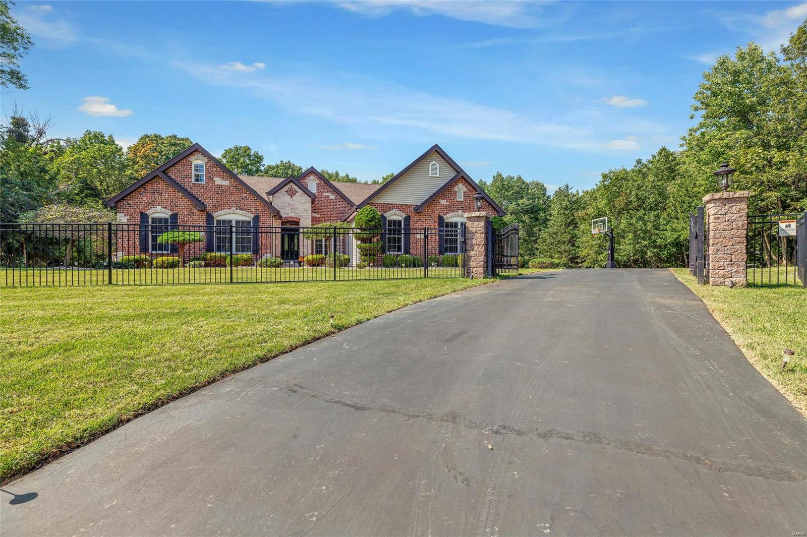 1647 Shepard Road Wildwood, MO 63038 - Photo 3 of 58 Gallery Image 3