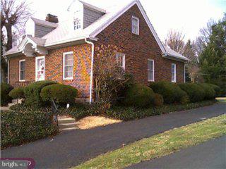129 Erdenheim Road Glenside, PA 19038 - Photo 3 of 3 Gallery Image 3