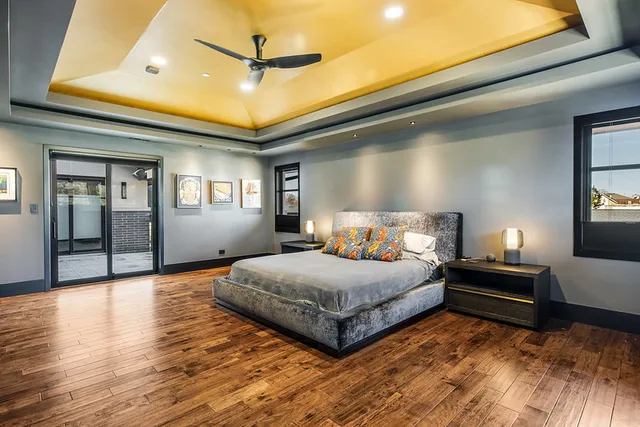 $2,999,999 | 6505 North Knox Avenue, Lincolnwood, IL 60712