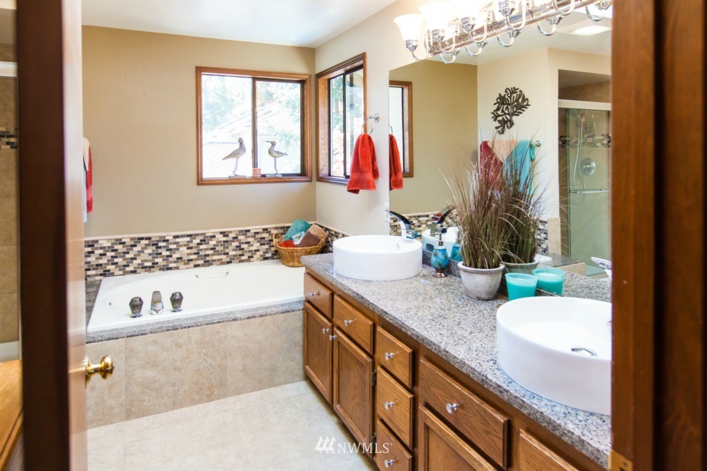 14919 Southeast 183rd Street Renton, WA 98058 - Photo 17 of 25 Gallery Image 17