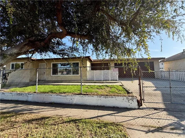 $2,595 | 14512 San Jose Avenue, Paramount, CA 90723
