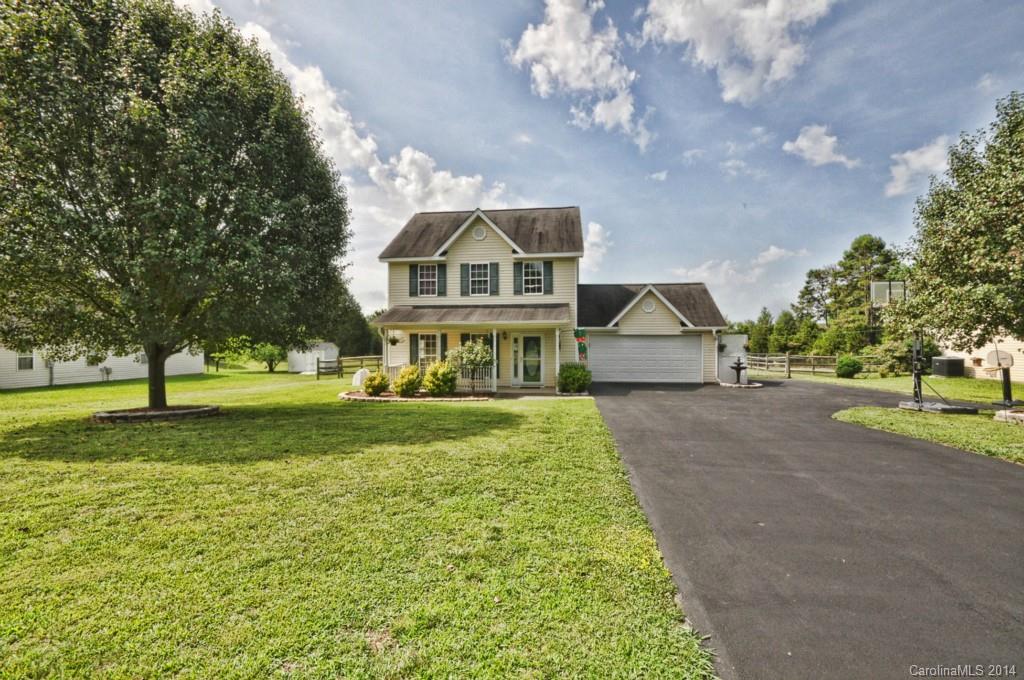 4057 Fincher Road Matthews, NC 28104 - Photo 2 of 24 Gallery Image 2