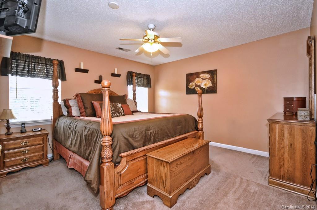 4057 Fincher Road Matthews, NC 28104 - Photo 15 of 24 Gallery Image 15