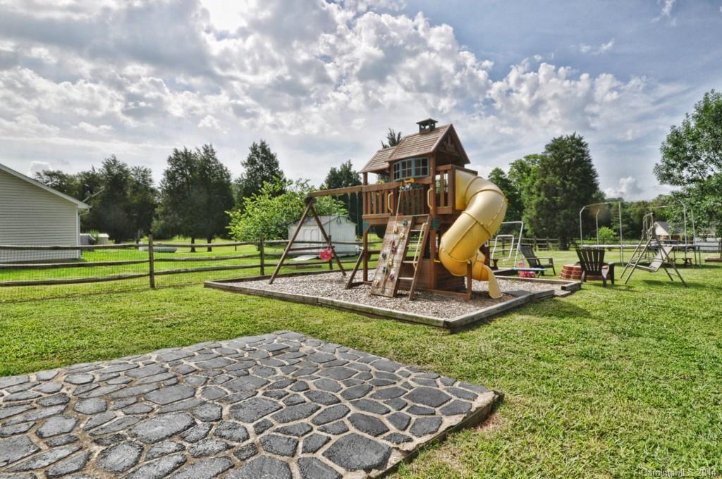 4057 Fincher Road Matthews, NC 28104 - Photo 20 of 24 Gallery Image 20