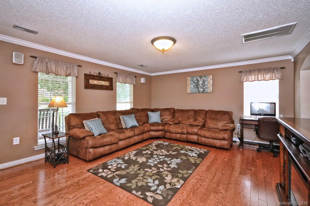 4057 Fincher Road Matthews, NC 28104 - Photo 5 of 24 Gallery Image 5