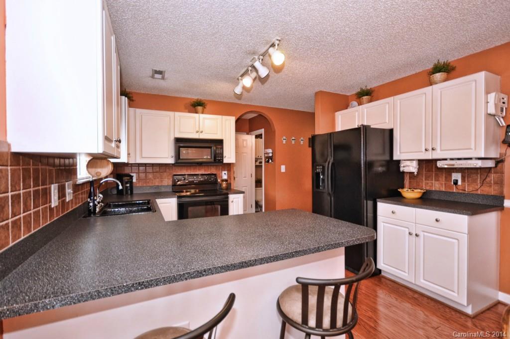 4057 Fincher Road Matthews, NC 28104 - Photo 9 of 24 Gallery Image 9