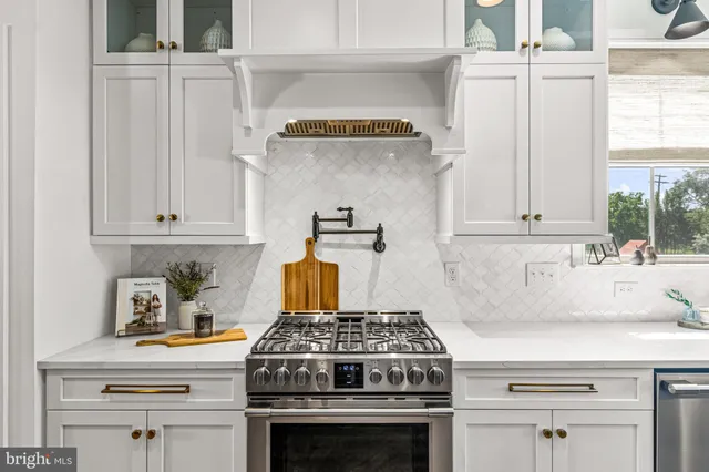 $575,900 | 458 A Oakshade Road, Shamong, NJ 08088