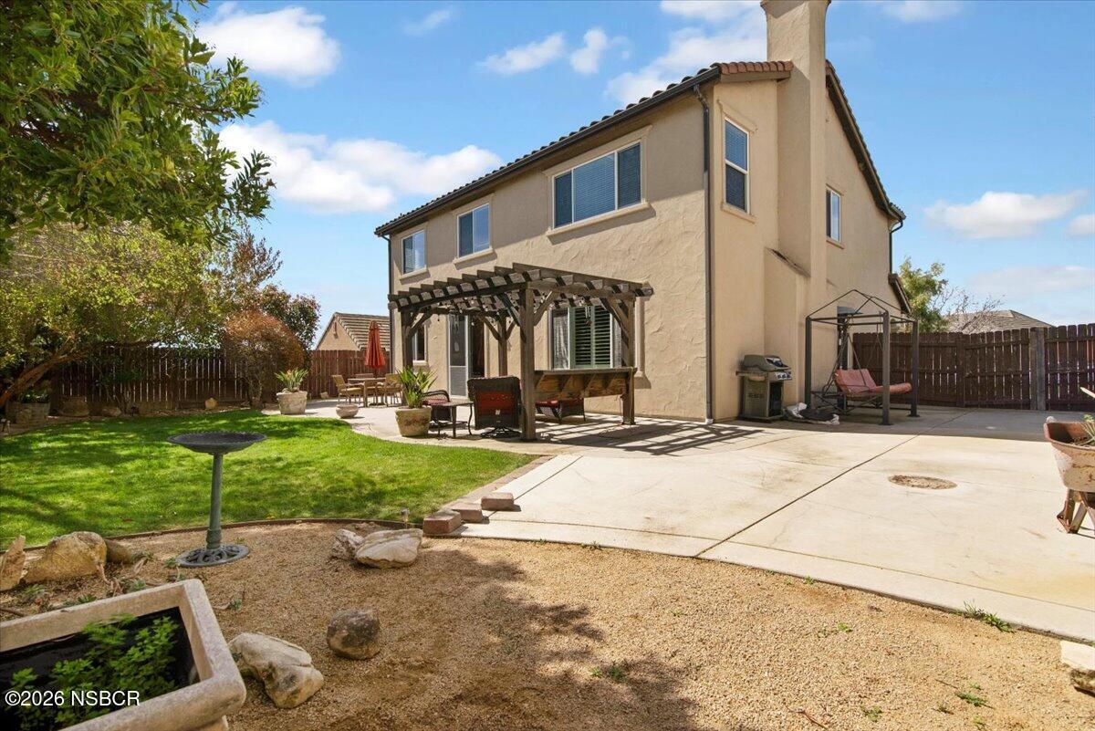 728 Pluto Avenue Lompoc, CA 93436 - Photo 29 of 43 39-DSC_0789