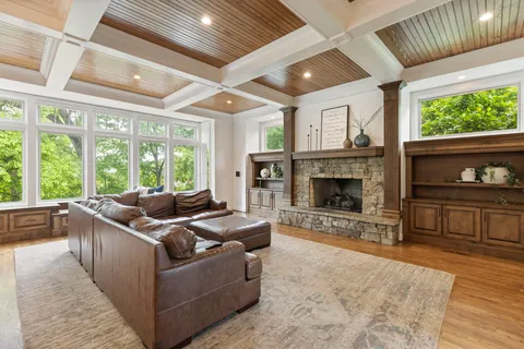 $2,699,999 | 8218 Holly Road, Brentwood, TN 37027