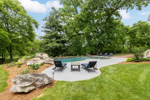 $2,699,999 | 8218 Holly Road, Brentwood, TN 37027