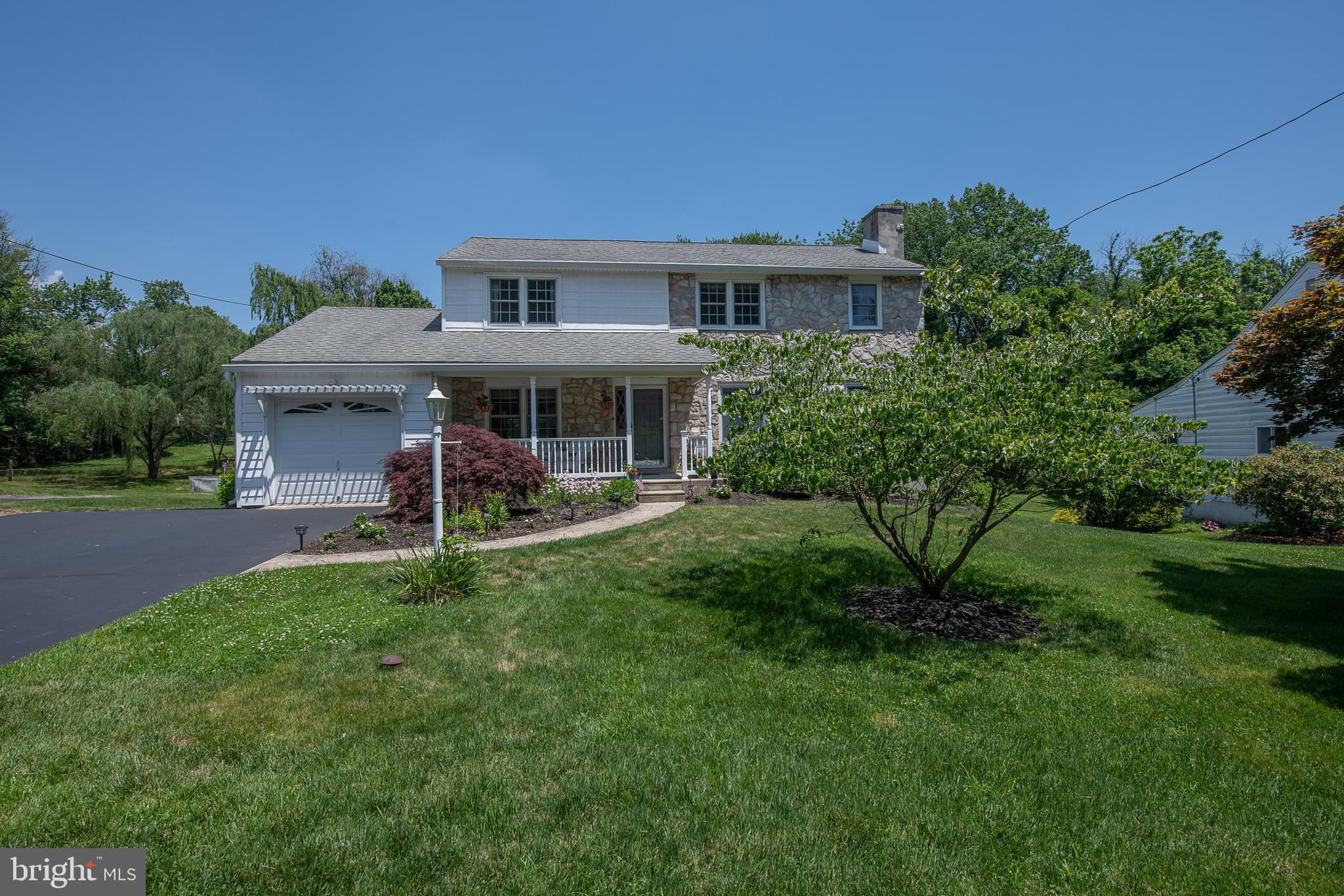 612 Barry Drive Springfield, PA 19064 - Photo 3 of 47 Gallery Image 3