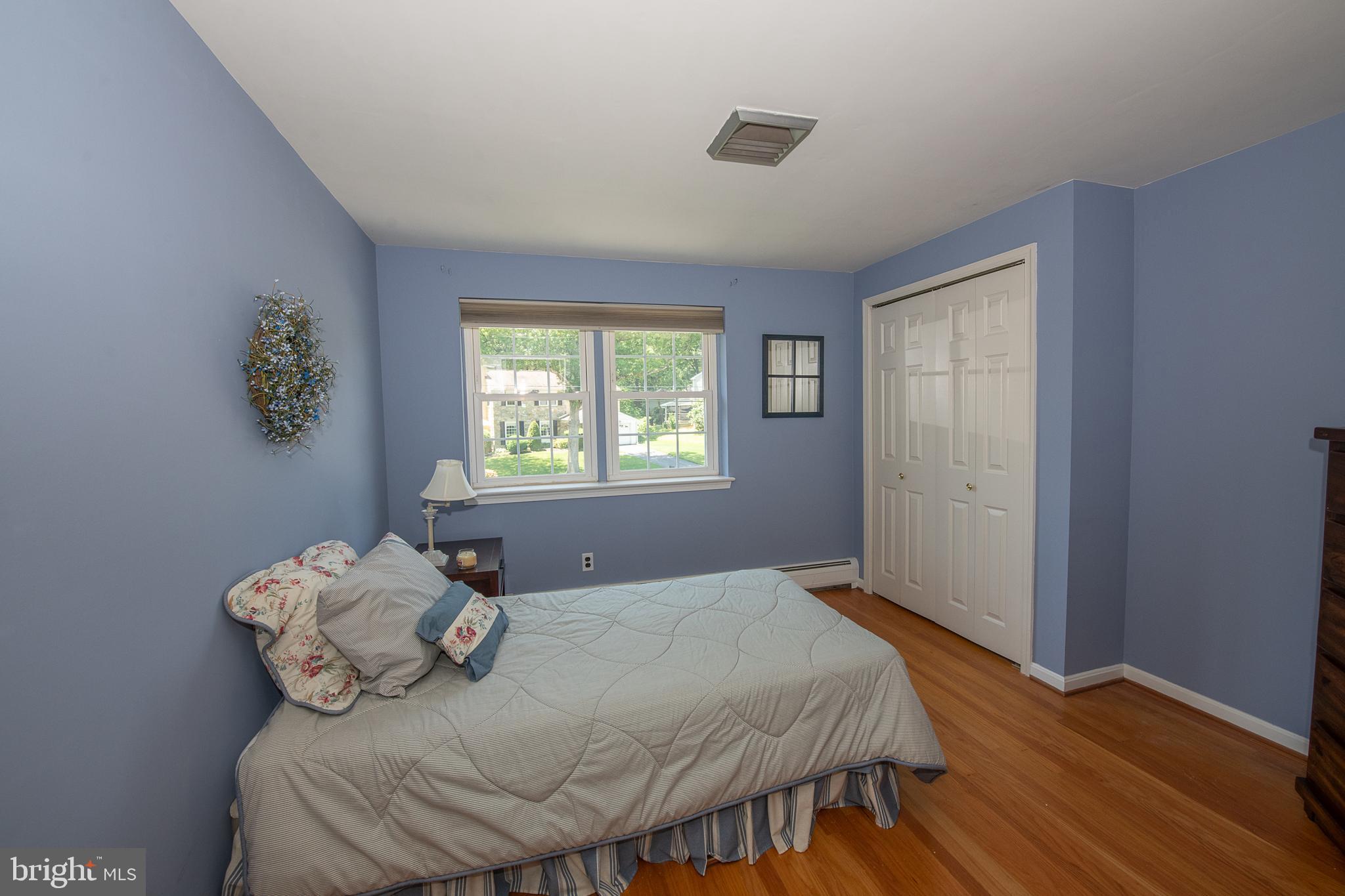 612 Barry Drive Springfield, PA 19064 - Photo 35 of 47 4th bedroom