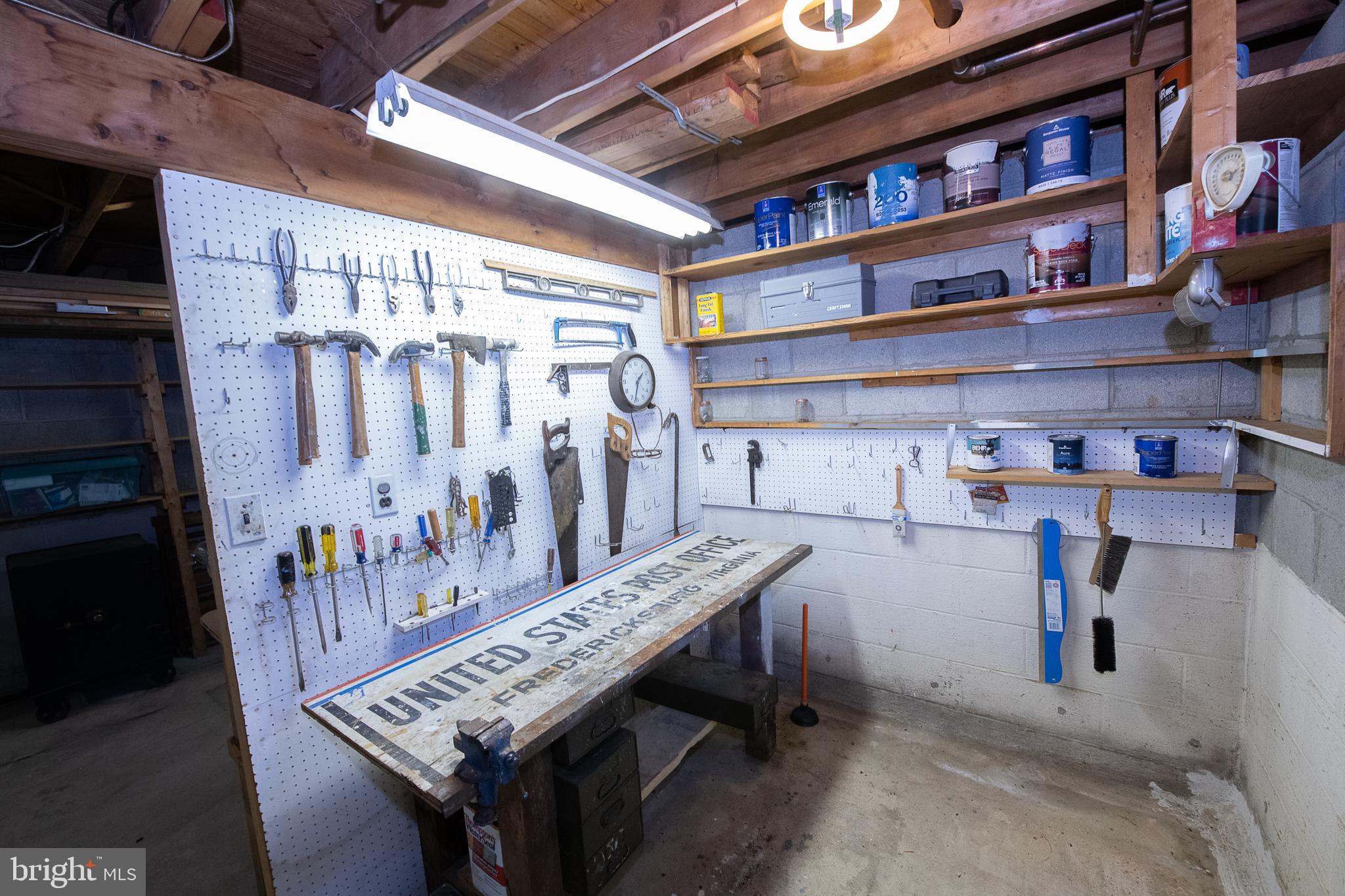 612 Barry Drive Springfield, PA 19064 - Photo 38 of 47 Basement work room