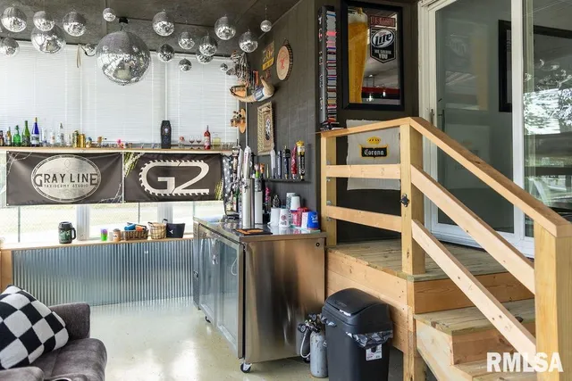 $239,500 | 1100 West Hickory Street, Canton, IL 61520