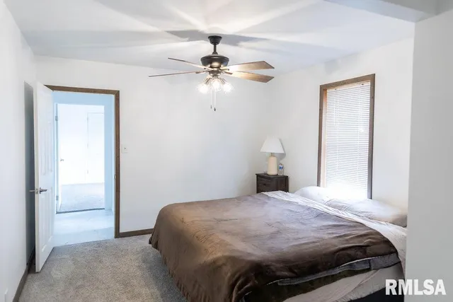 $239,500 | 1100 West Hickory Street, Canton, IL 61520