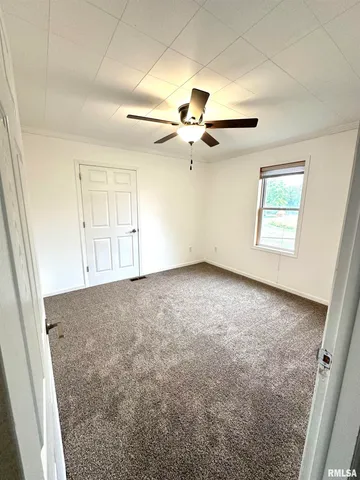 $239,500 | 1100 West Hickory Street, Canton, IL 61520