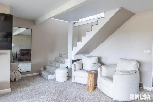 $239,500 | 1100 West Hickory Street, Canton, IL 61520