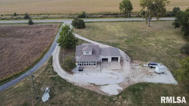 $239,500 | 1100 West Hickory Street, Canton, IL 61520