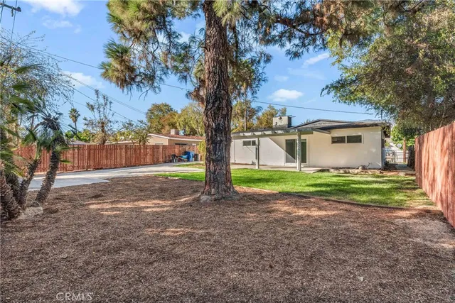 $464,500 | 1259 Holly Vista Boulevard, San Bernardino, CA 92404