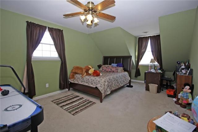 1402 Greer Road Goodlettsville, TN 37072 - Photo 9 of 13 or your guests!!!