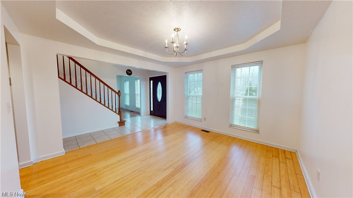 9402 Shepard Road Macedonia, OH 44056 - Photo 4 of 33 Gallery Image 4