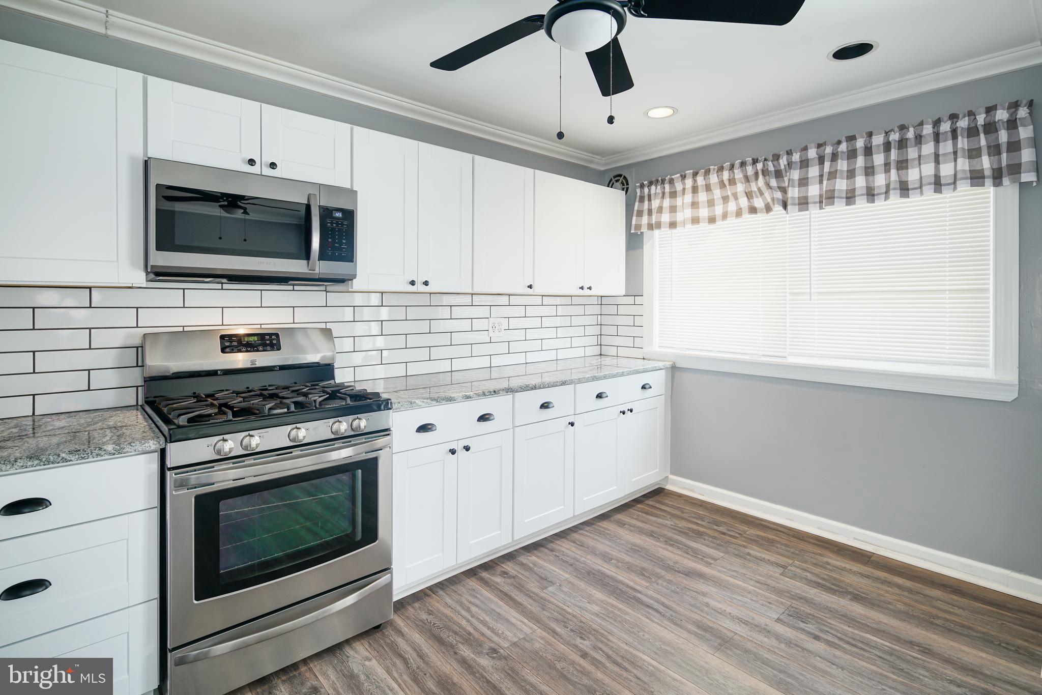 3339 Lester Road Philadelphia, PA 19154 - Photo 12 of 34
