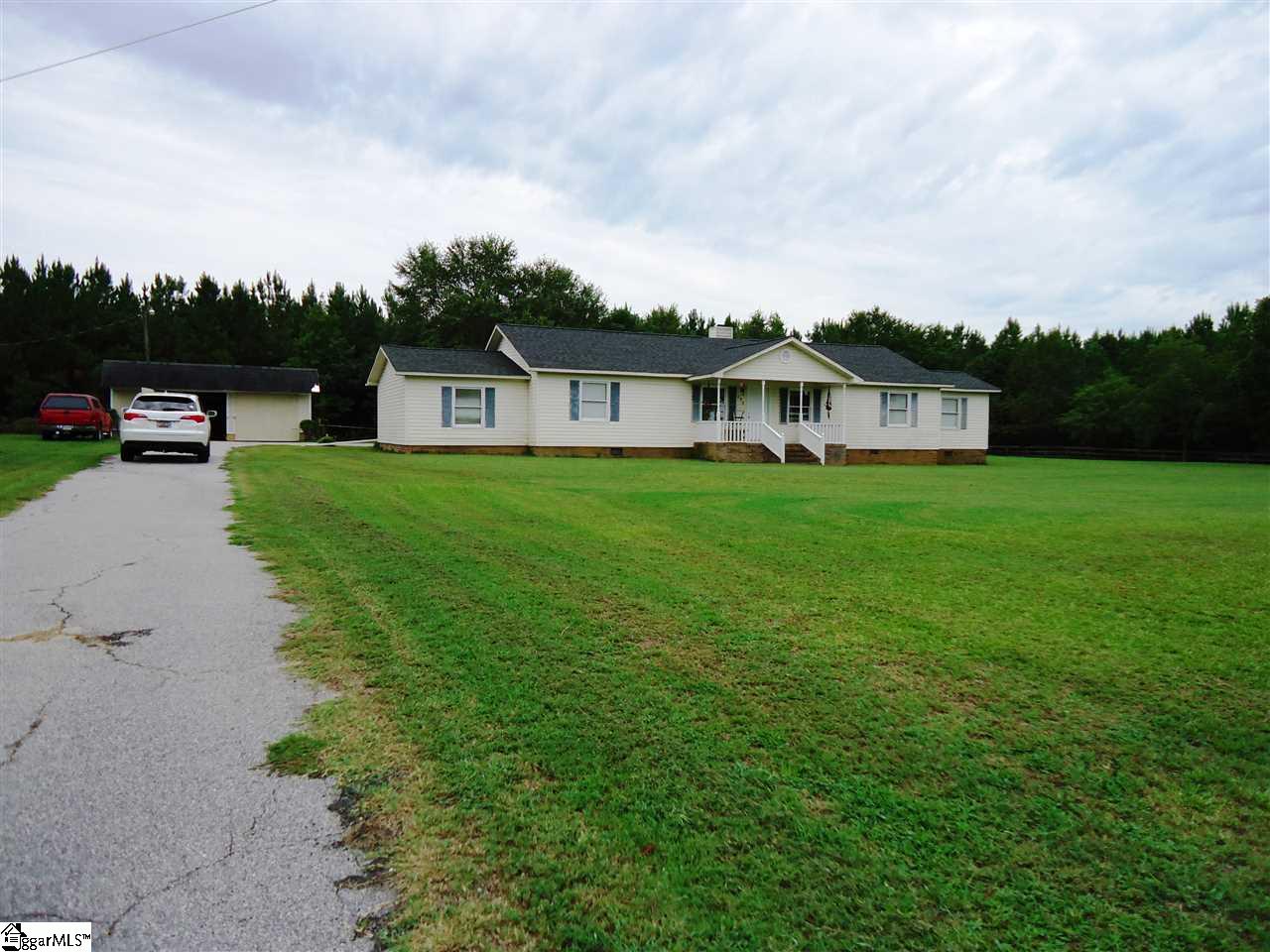 452 Metric Road Laurens, SC 29360 - Photo 1 of 15 Gallery Image 1