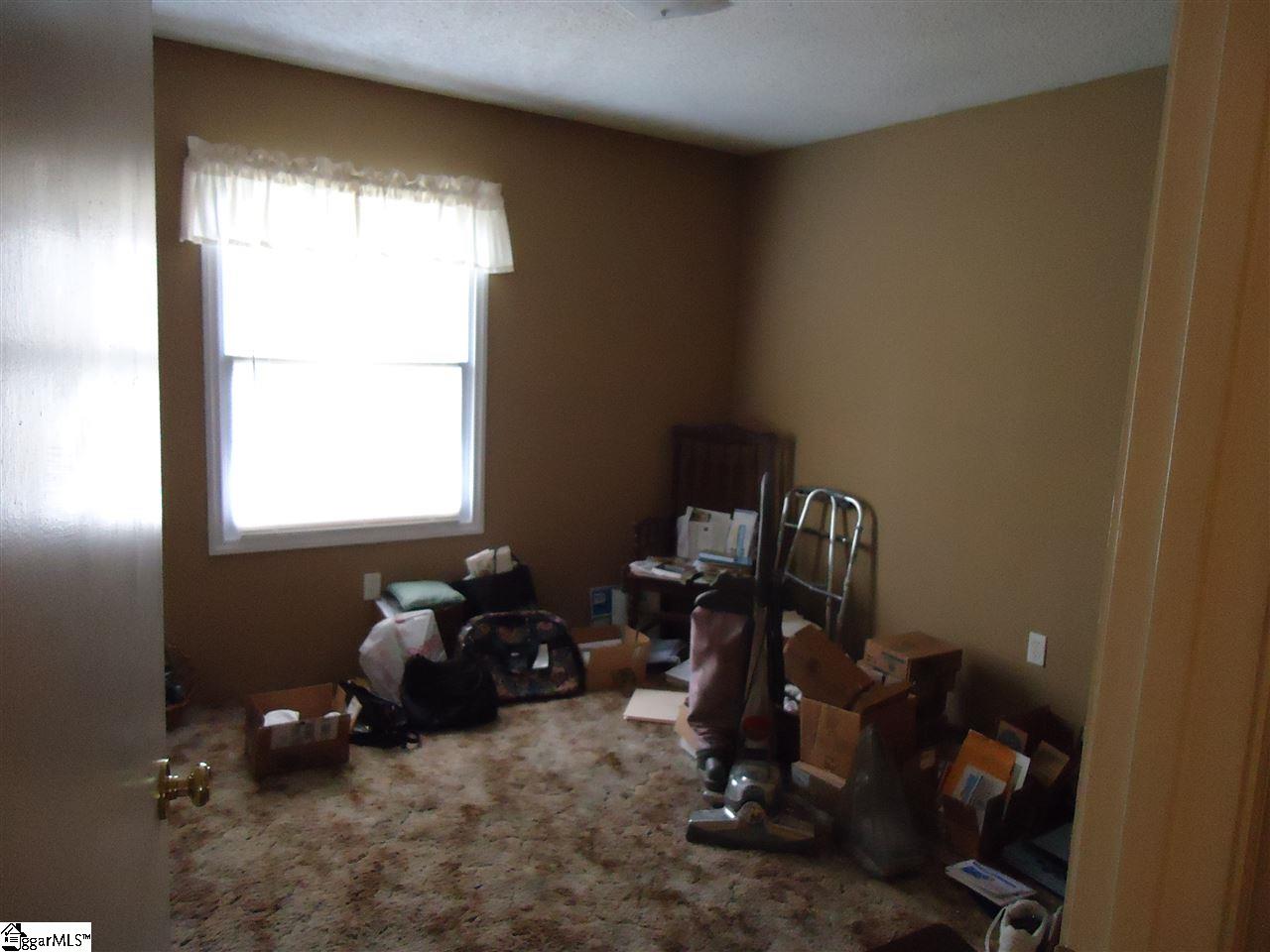 452 Metric Road Laurens, SC 29360 - Photo 10 of 15 Gallery Image 10