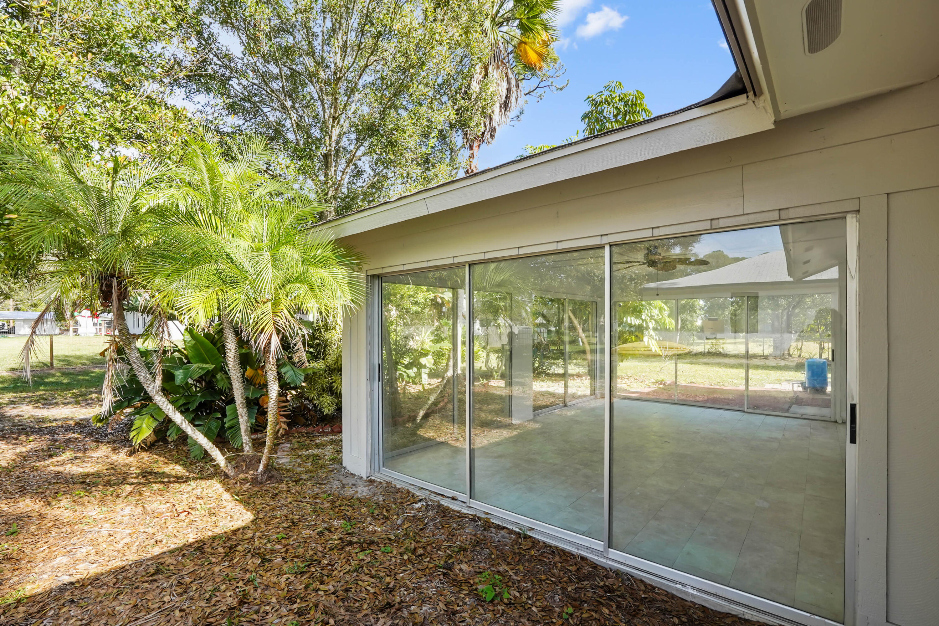 6802 Ocala Avenue Fort Pierce, FL 34951 - Photo 34 of 34 34 Rear 06