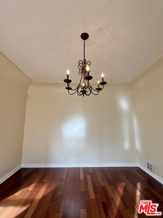 1227 Ridgeley Drive, Unit UPPER) Los Angeles, CA 90019 - Photo 13 of 54